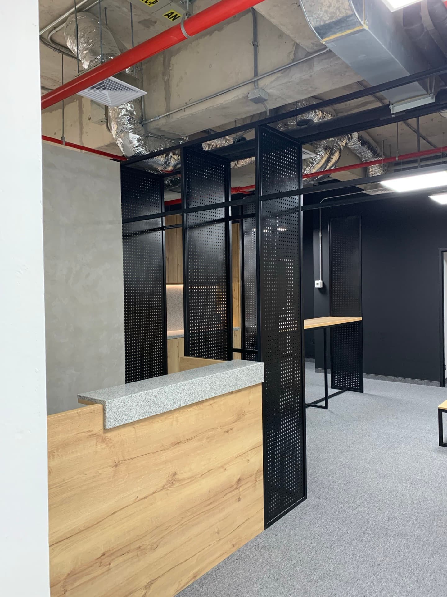 Commercial office meeting area with custom joinery, Lima, Peru